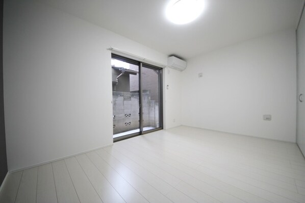 キャメル新中里の物件内観写真